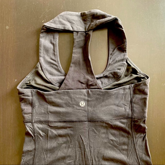 ☀️2 for $35 - Lululemon tank - Picture 3 of 3